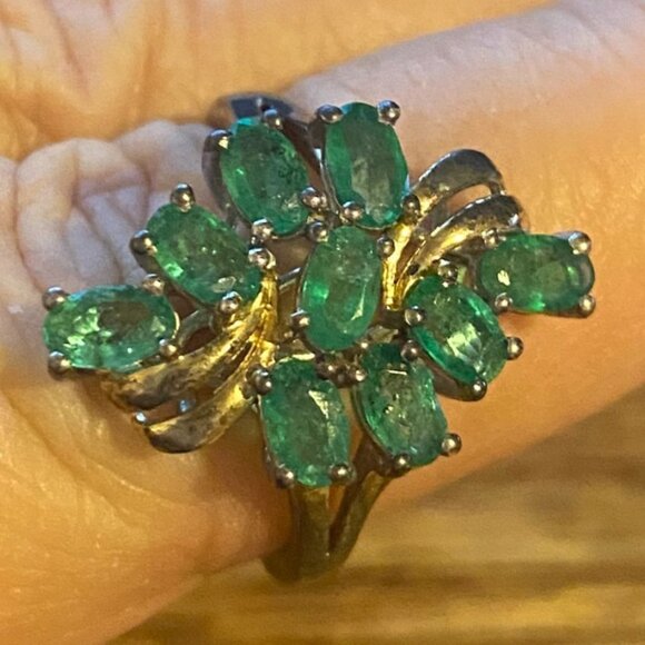 Ring Emeralds Size 8 9 Stones 4.82 Carats Sterling Silver 925 SIS Vintage - Picture 2 of 16